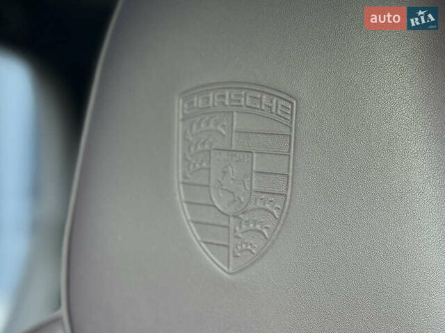 Черный Порше Cayenne Coupe, объемом двигателя 3.98 л и пробегом 19 тыс. км за 175000 $, фото 49 на Automoto.ua