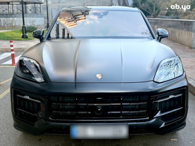 Чорний Порше Cayenne Coupe, об'ємом двигуна 4 л та пробігом 5 тис. км за 210000 $, фото 3 на Automoto.ua