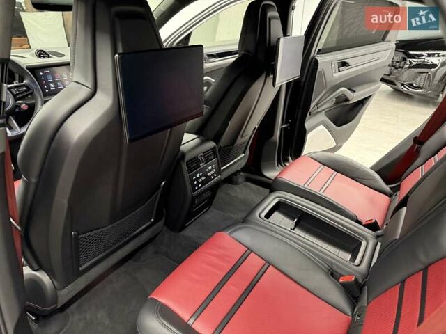 Черный Порше Cayenne Coupe, объемом двигателя 4 л и пробегом 25 тыс. км за 302700 $, фото 39 на Automoto.ua