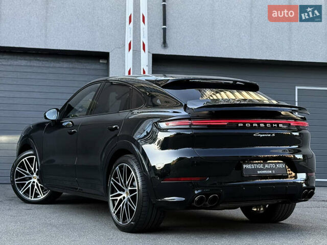 Черный Порше Cayenne Coupe, объемом двигателя 3.98 л и пробегом 19 тыс. км за 175000 $, фото 30 на Automoto.ua
