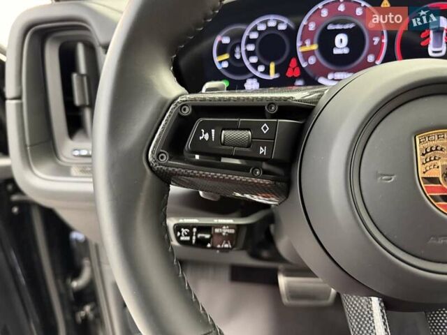 Черный Порше Cayenne Coupe, объемом двигателя 4 л и пробегом 25 тыс. км за 302700 $, фото 70 на Automoto.ua