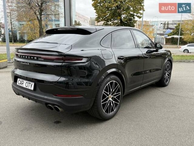 Черный Порше Cayenne Coupe, объемом двигателя 4 л и пробегом 45 тыс. км за 172000 $, фото 6 на Automoto.ua