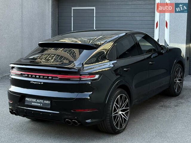Черный Порше Cayenne Coupe, объемом двигателя 3.98 л и пробегом 19 тыс. км за 175000 $, фото 19 на Automoto.ua
