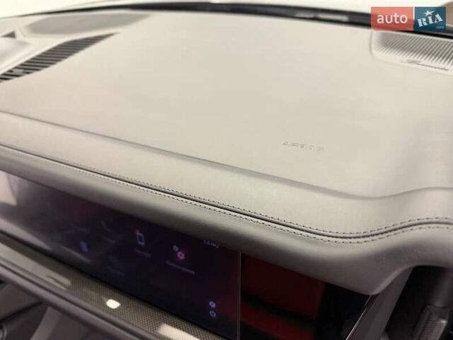 Черный Порше Cayenne Coupe, объемом двигателя 4 л и пробегом 25 тыс. км за 302700 $, фото 60 на Automoto.ua