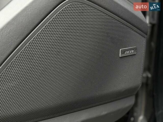 Черный Порше Cayenne Coupe, объемом двигателя 4 л и пробегом 45 тыс. км за 172000 $, фото 43 на Automoto.ua