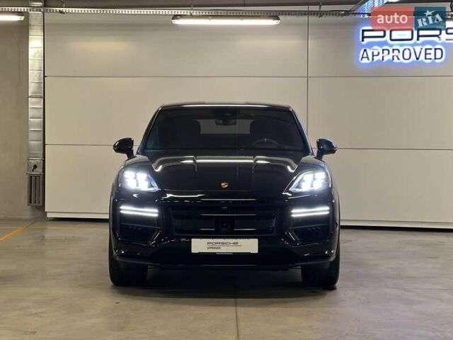 Черный Порше Cayenne Coupe, объемом двигателя 4 л и пробегом 2 тыс. км за 312417 $, фото 4 на Automoto.ua