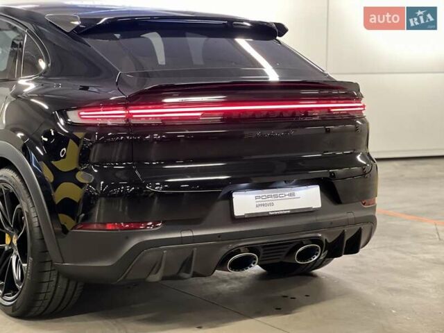 Черный Порше Cayenne Coupe, объемом двигателя 4 л и пробегом 2 тыс. км за 312417 $, фото 23 на Automoto.ua