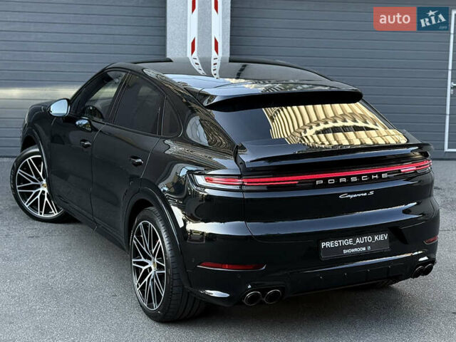 Черный Порше Cayenne Coupe, объемом двигателя 3.98 л и пробегом 19 тыс. км за 175000 $, фото 29 на Automoto.ua