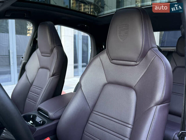 Черный Порше Cayenne Coupe, объемом двигателя 3.98 л и пробегом 19 тыс. км за 175000 $, фото 46 на Automoto.ua