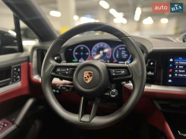 Черный Порше Cayenne Coupe, объемом двигателя 3 л и пробегом 10 тыс. км за 138625 $, фото 31 на Automoto.ua