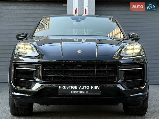 Черный Порше Cayenne Coupe, объемом двигателя 3.98 л и пробегом 19 тыс. км за 175000 $, фото 5 на Automoto.ua