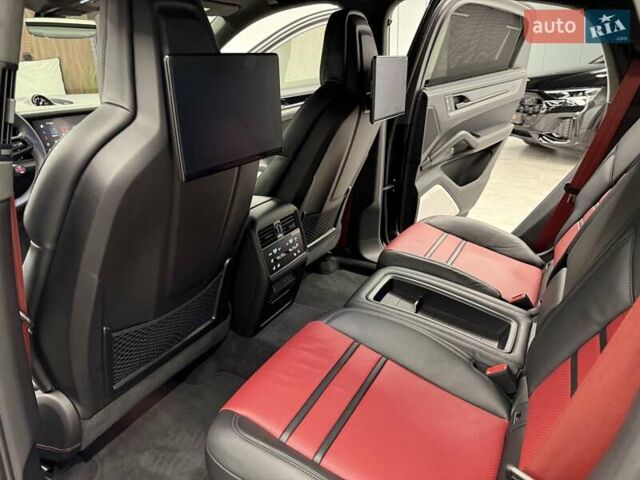 Черный Порше Cayenne Coupe, объемом двигателя 4 л и пробегом 25 тыс. км за 302700 $, фото 40 на Automoto.ua