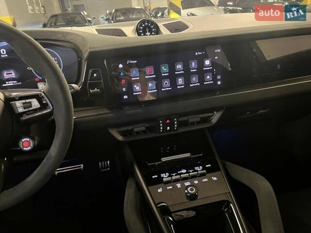 Черный Порше Cayenne Coupe, объемом двигателя 4 л и пробегом 2 тыс. км за 312417 $, фото 37 на Automoto.ua