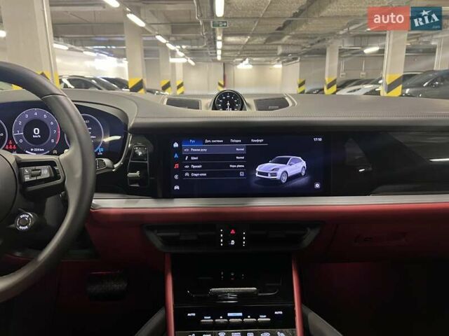 Черный Порше Cayenne Coupe, объемом двигателя 3 л и пробегом 10 тыс. км за 138625 $, фото 30 на Automoto.ua