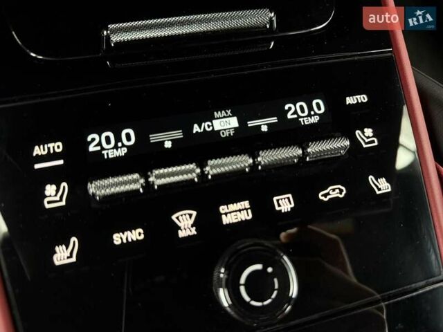 Черный Порше Cayenne Coupe, объемом двигателя 4 л и пробегом 45 тыс. км за 172000 $, фото 31 на Automoto.ua