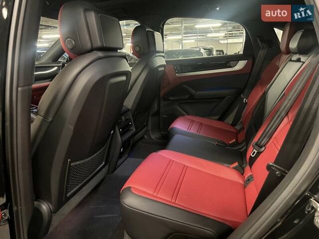 Черный Порше Cayenne Coupe, объемом двигателя 3 л и пробегом 10 тыс. км за 138625 $, фото 50 на Automoto.ua