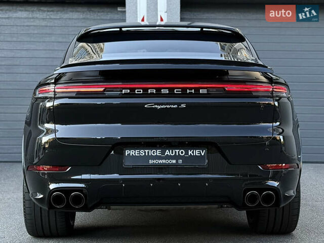 Черный Порше Cayenne Coupe, объемом двигателя 3.98 л и пробегом 19 тыс. км за 175000 $, фото 17 на Automoto.ua