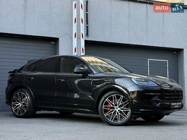 Черный Порше Cayenne Coupe, объемом двигателя 3.98 л и пробегом 19 тыс. км за 175000 $, фото 4 на Automoto.ua