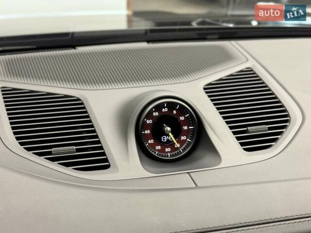 Черный Порше Cayenne Coupe, объемом двигателя 4 л и пробегом 25 тыс. км за 302700 $, фото 72 на Automoto.ua