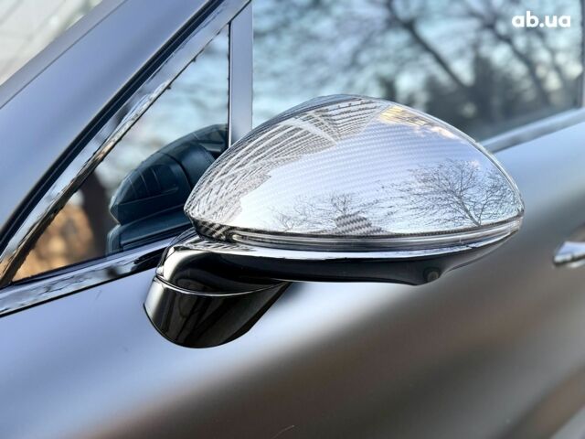 Чорний Порше Cayenne Coupe, об'ємом двигуна 4 л та пробігом 5 тис. км за 210000 $, фото 12 на Automoto.ua