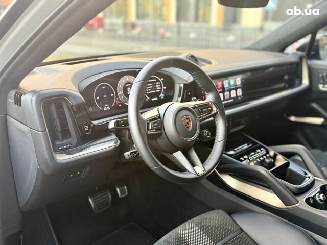 Чорний Порше Cayenne Coupe, об'ємом двигуна 4 л та пробігом 5 тис. км за 210000 $, фото 10 на Automoto.ua
