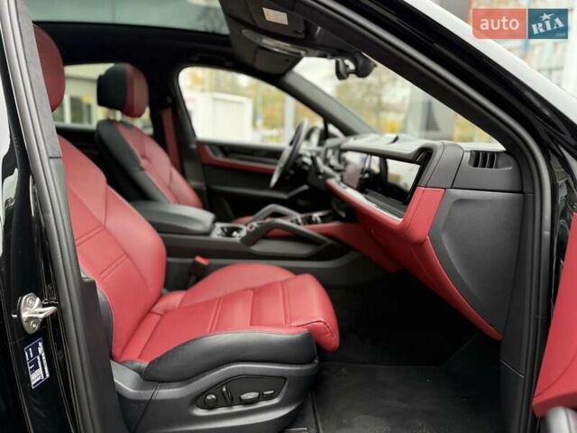 Черный Порше Cayenne Coupe, объемом двигателя 4 л и пробегом 45 тыс. км за 172000 $, фото 15 на Automoto.ua