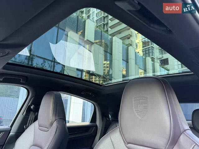 Черный Порше Cayenne Coupe, объемом двигателя 3.98 л и пробегом 19 тыс. км за 175000 $, фото 71 на Automoto.ua