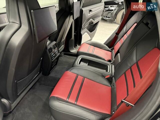 Черный Порше Cayenne Coupe, объемом двигателя 4 л и пробегом 25 тыс. км за 302700 $, фото 41 на Automoto.ua