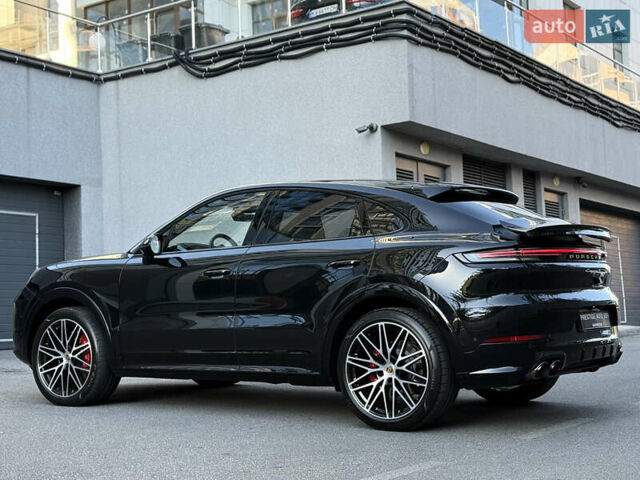 Черный Порше Cayenne Coupe, объемом двигателя 3.98 л и пробегом 19 тыс. км за 175000 $, фото 24 на Automoto.ua