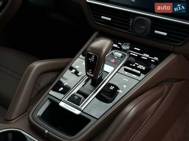 Коричневый Порше Cayenne Coupe, объемом двигателя 3 л и пробегом 76 тыс. км за 77000 $, фото 24 на Automoto.ua