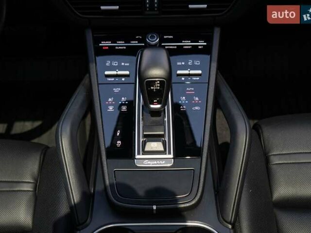 Коричневый Порше Cayenne Coupe, объемом двигателя 3 л и пробегом 71 тыс. км за 71999 $, фото 44 на Automoto.ua