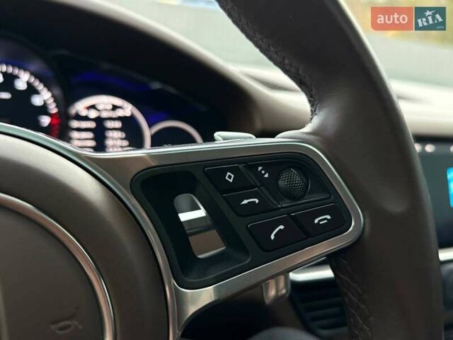 Коричневый Порше Cayenne Coupe, объемом двигателя 3 л и пробегом 76 тыс. км за 77000 $, фото 17 на Automoto.ua