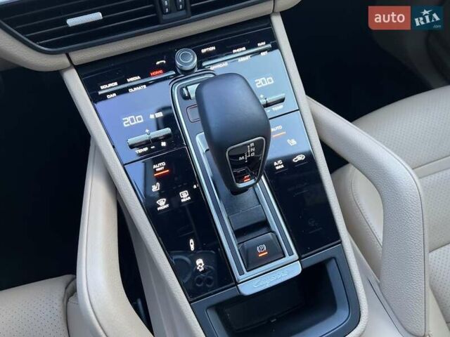 Коричневий Порше Cayenne Coupe, об'ємом двигуна 3 л та пробігом 17 тис. км за 96500 $, фото 20 на Automoto.ua
