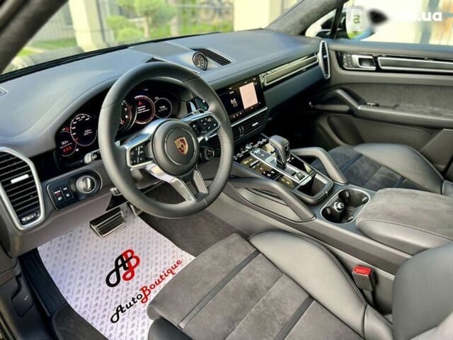 Порше Cayenne Coupe, объемом двигателя 4 л и пробегом 2 тыс. км за 168000 $, фото 26 на Automoto.ua