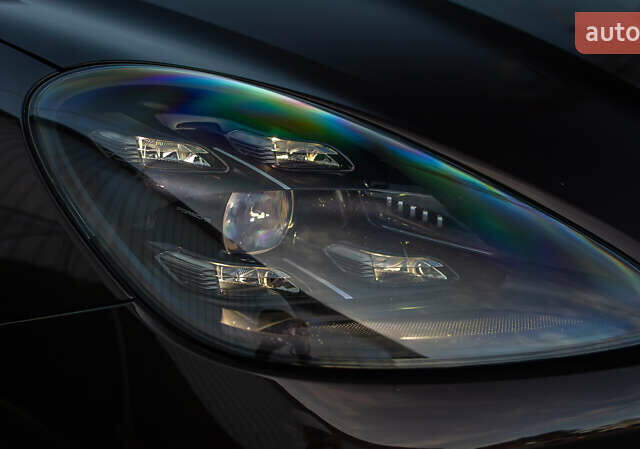 Порше Cayenne Coupe, объемом двигателя 3 л и пробегом 73 тыс. км за 69900 $, фото 16 на Automoto.ua