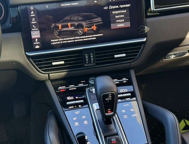 Порше Cayenne Coupe, об'ємом двигуна 3 л та пробігом 3 тис. км за 86000 $, фото 11 на Automoto.ua