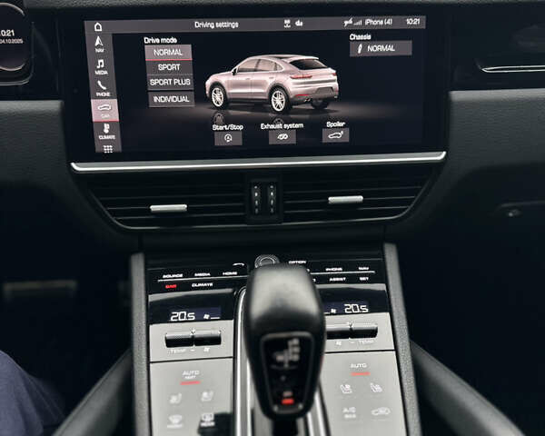 Порше Cayenne Coupe, объемом двигателя 2.89 л и пробегом 79 тыс. км за 77000 $, фото 17 на Automoto.ua