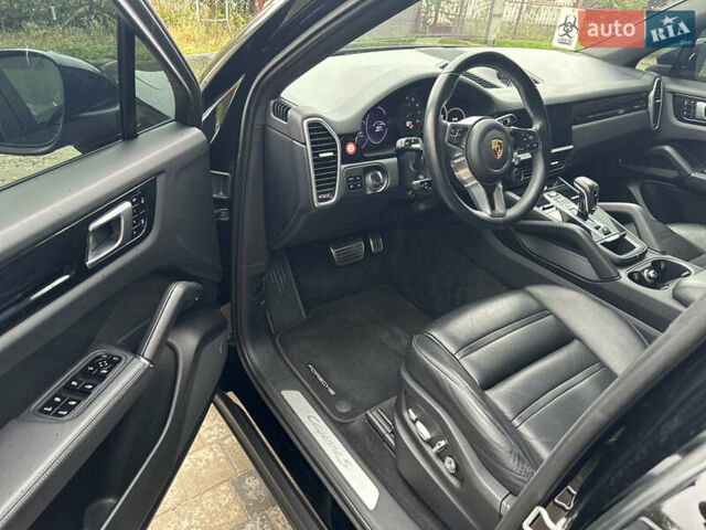Порше Cayenne Coupe, объемом двигателя 2.89 л и пробегом 79 тыс. км за 77000 $, фото 10 на Automoto.ua