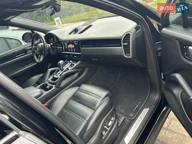 Порше Cayenne Coupe, объемом двигателя 2.89 л и пробегом 79 тыс. км за 77000 $, фото 15 на Automoto.ua