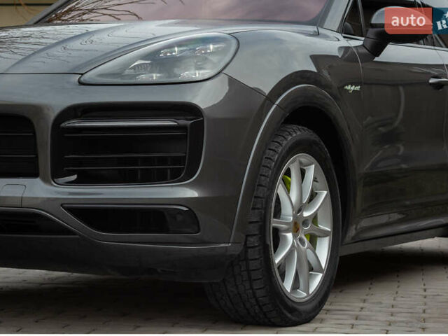 Порше Cayenne Coupe, объемом двигателя 0 л и пробегом 65 тыс. км за 87000 $, фото 3 на Automoto.ua