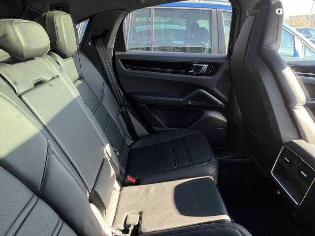 Порше Cayenne Coupe, об'ємом двигуна 3 л та пробігом 9 тис. км за 130199 $, фото 16 на Automoto.ua
