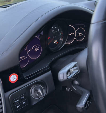 Порше Cayenne Coupe, объемом двигателя 4 л и пробегом 25 тыс. км за 108000 $, фото 16 на Automoto.ua