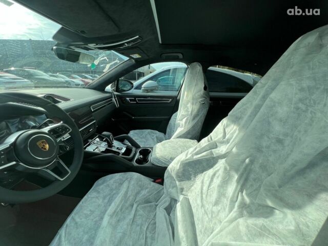 Порше Cayenne Coupe, об'ємом двигуна 4 л та пробігом 0 тис. км за 179213 $, фото 19 на Automoto.ua