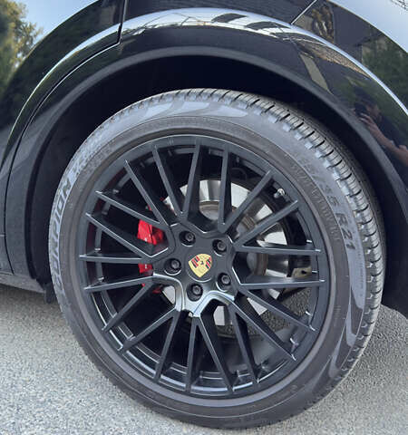 Порше Cayenne Coupe, объемом двигателя 4 л и пробегом 25 тыс. км за 108000 $, фото 13 на Automoto.ua