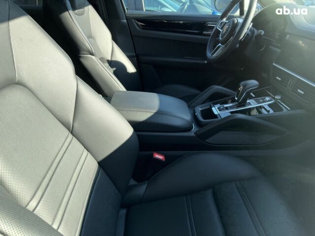 Порше Cayenne Coupe, об'ємом двигуна 3 л та пробігом 9 тис. км за 130199 $, фото 21 на Automoto.ua
