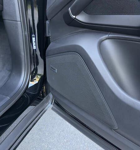 Порше Cayenne Coupe, объемом двигателя 4 л и пробегом 25 тыс. км за 105000 $, фото 19 на Automoto.ua