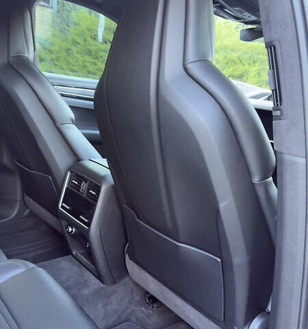 Порше Cayenne Coupe, объемом двигателя 4 л и пробегом 25 тыс. км за 108000 $, фото 27 на Automoto.ua