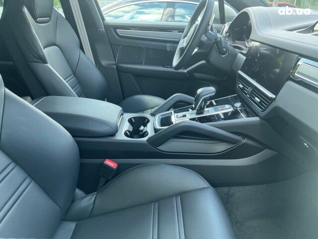 Порше Cayenne Coupe, об'ємом двигуна 3 л та пробігом 13 тис. км за 140089 $, фото 14 на Automoto.ua
