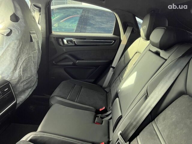 Порше Cayenne Coupe, об'ємом двигуна 4 л та пробігом 0 тис. км за 179213 $, фото 34 на Automoto.ua