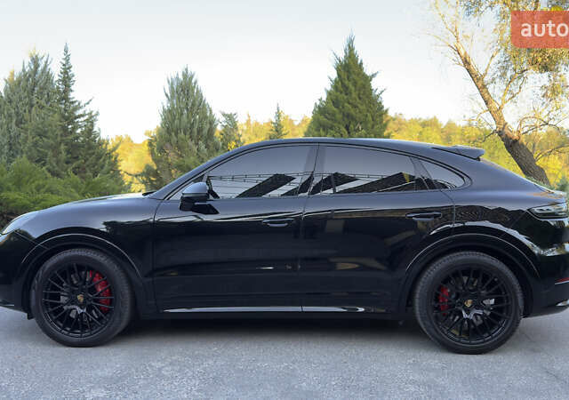 Порше Cayenne Coupe, объемом двигателя 4 л и пробегом 25 тыс. км за 108000 $, фото 6 на Automoto.ua